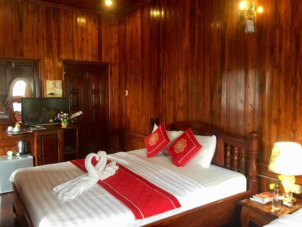 Soutikone Place House 2 Luang Prabang Luaran gambar